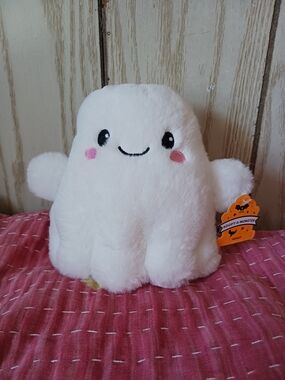Target Bullseye Spot Small Ghost Plush Halloween Decor